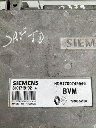 Centralita motor Renault Ref : 7700749946