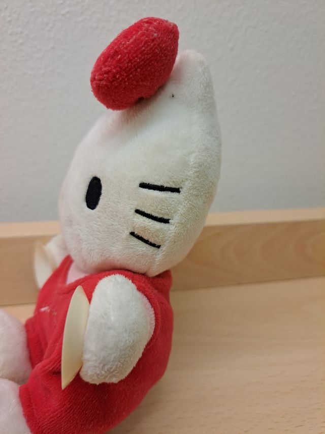 Peluche auto Hello Kitty Sanrio