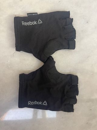 Guantes deportivos
