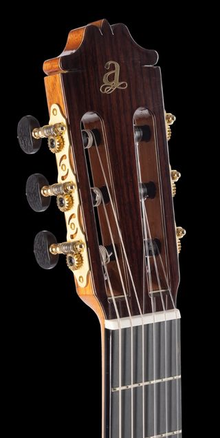 Guitarra Admira Cristina Artesanía