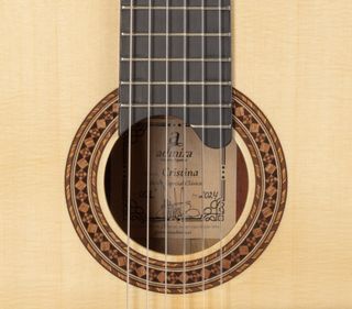 Guitarra Admira Cristina Artesanía