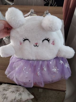 Mochila conejita peluche