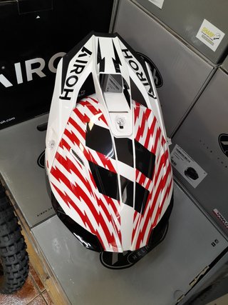 Casco moto M cross twist 3