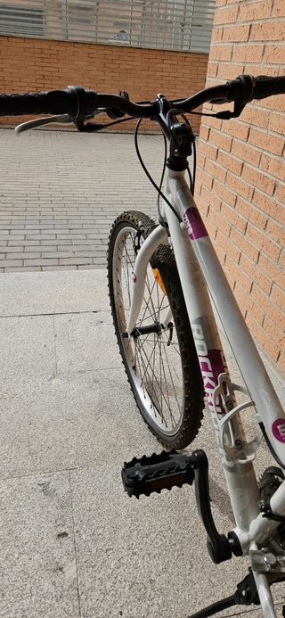 Bicicleta Decathlon para niña Rockrider