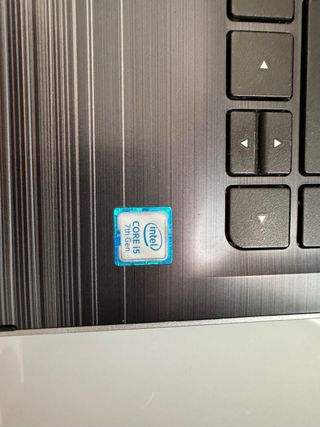 HP Pavilion i3-u107ns