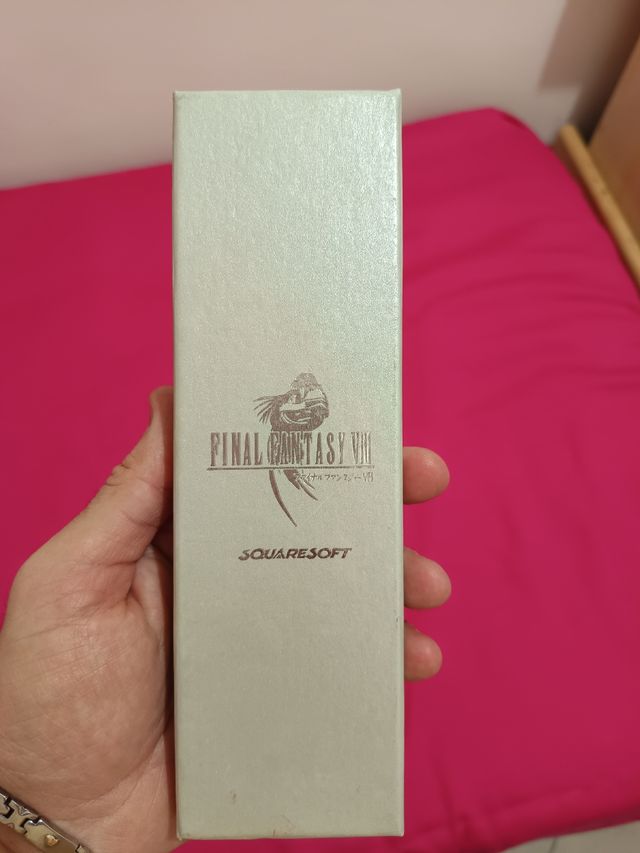 Gunblade, tagliacarte, final fantasy 8, Square