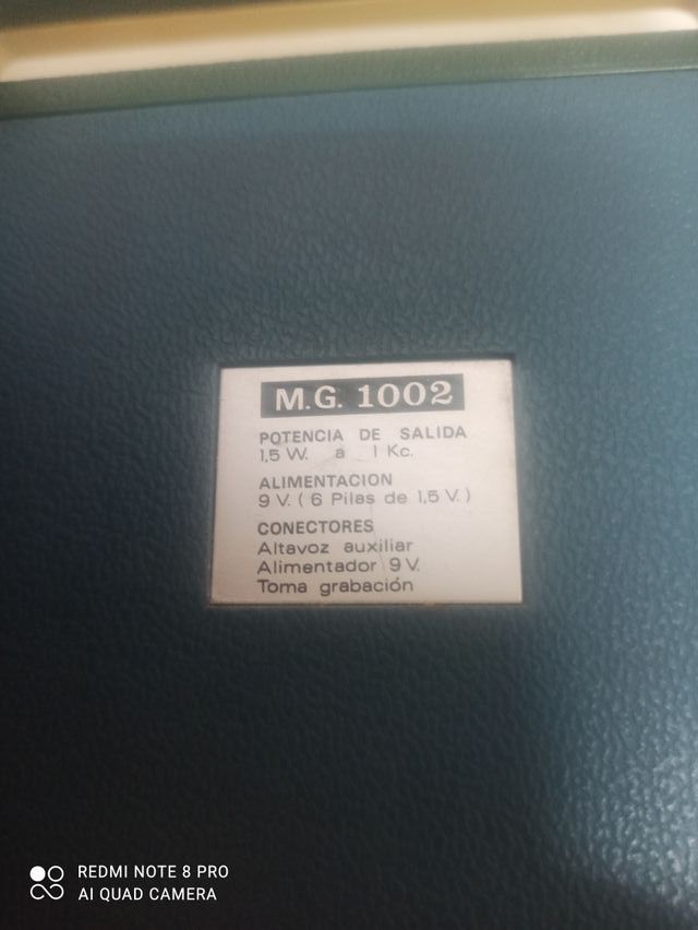 Reproductor portatil cassettes vintage años 70-80.