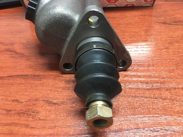 Bomba freno principal carretilla elevadora Fenwick