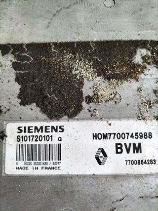 Centralita motor Renault Ref : 7700745988