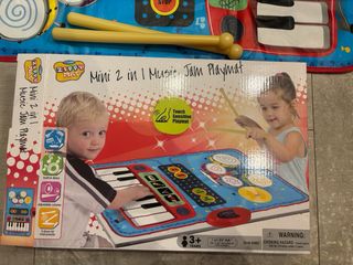 Juguete alfombra Music Jam piano y tambores