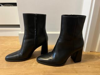 Botines negros