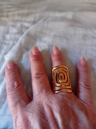 Anillo de lujo