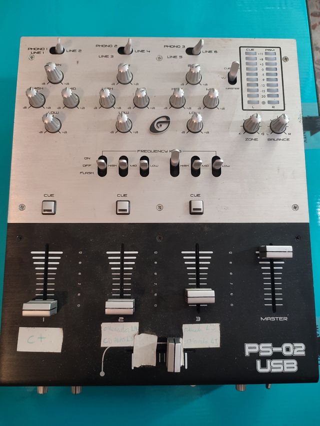Mesa de mezclas PS 02 USB