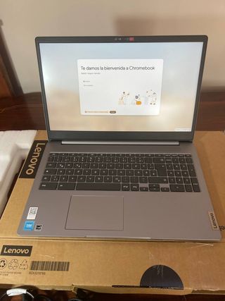 Portátil Lenovo Chromebook IdeaPad 3 15.6 FHD 