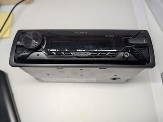 Radio de coche Sony DSX-A210UI