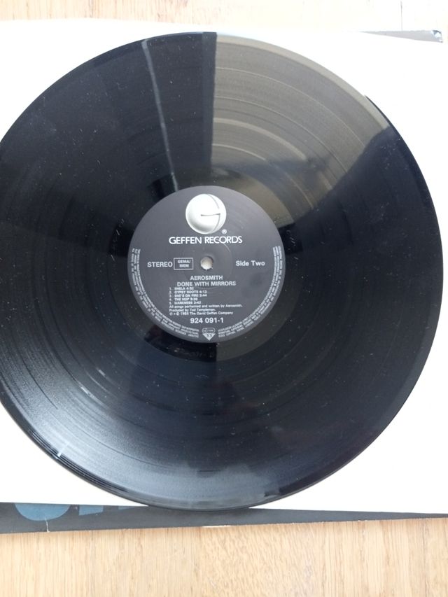 Aerosmith - Done with mirrors