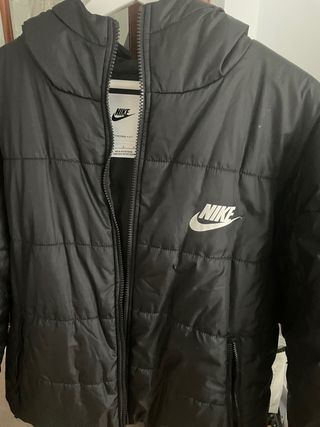 Chaquetón nike therma fit mujer