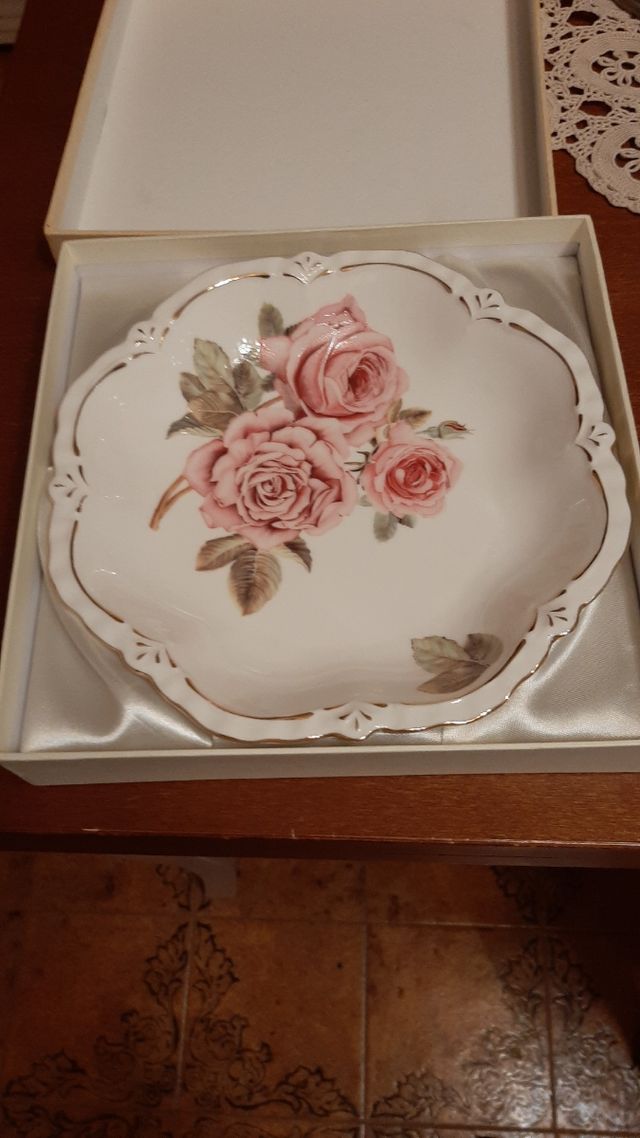 Piatto di porcellana