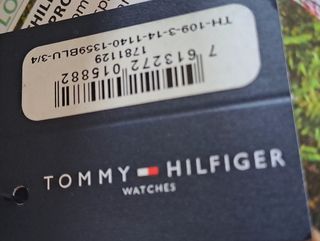 Reloj Tommy Hilfiger sin estrenar con etiquetas