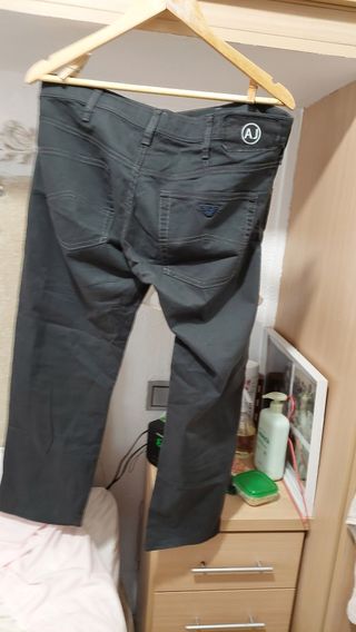 Armani pantalón 