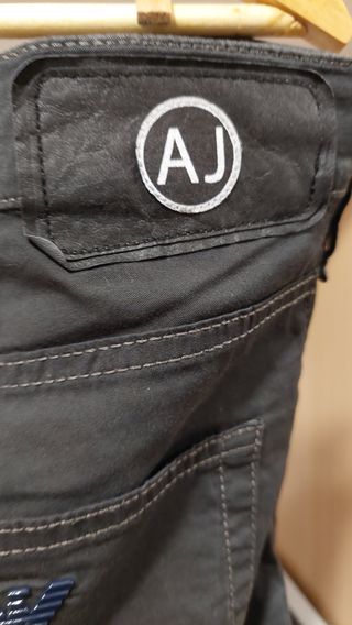 Armani pantalón 