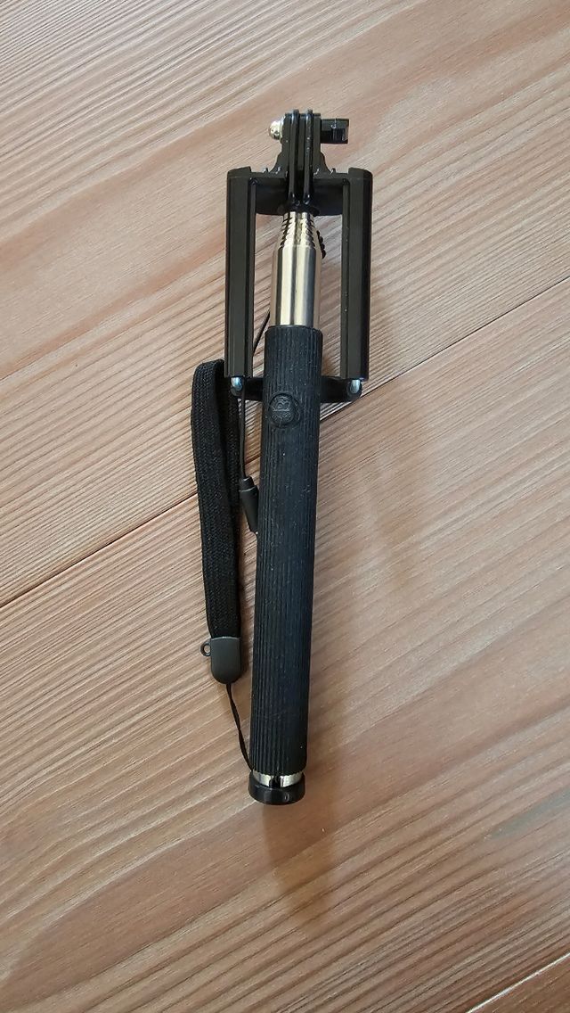 Bastone selfie per cellulare da viaggio