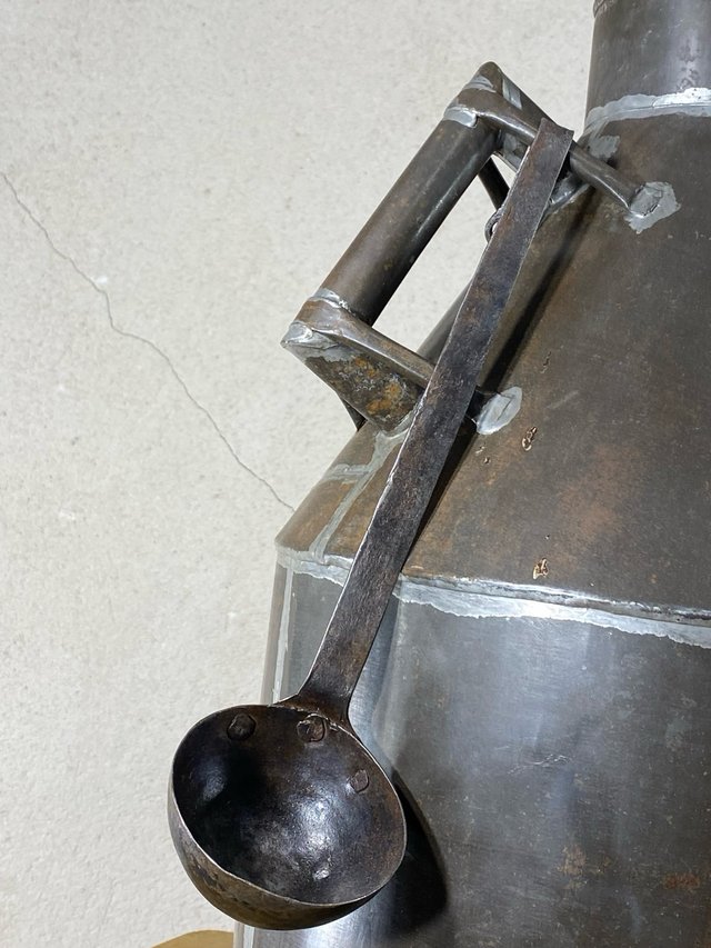 Gran zafra antigua mielera de latón estañado