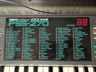 Teclado YAMAHA PSS 270
