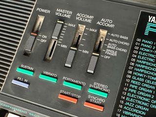 Teclado YAMAHA PSS 270