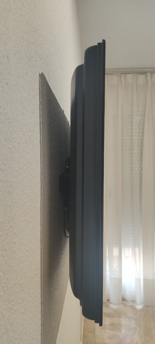 Televisión Samsung 37" LE37C630