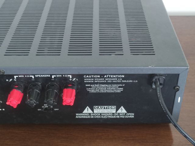 Amplificador Nad 320BEE