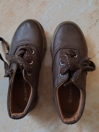 Zapatos niño marron