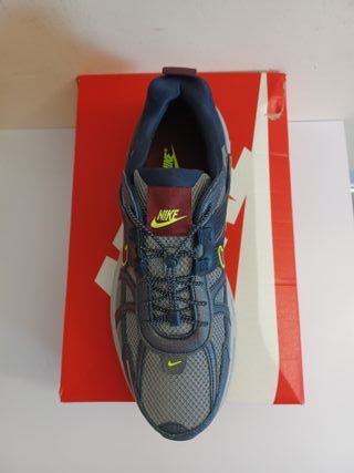 Nike V2K Run, talla 44(43.5EU) plantilla 28.5cm