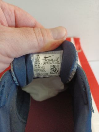 Nike V2K Run, talla 44(43.5EU) plantilla 28.5cm