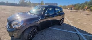 MINI Countryman 2015