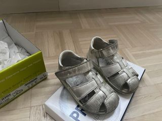 Sandali primigi taglia 21