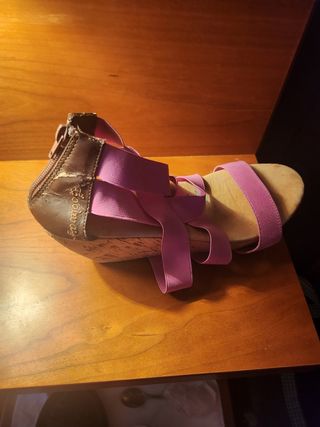 Sandalias con cuña de corcho 