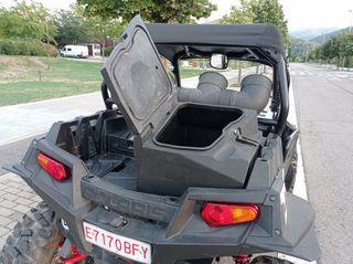 Polaris RZR 900 xp EFI 2011
