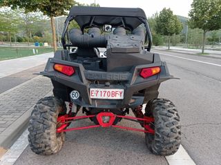 Polaris RZR 900 xp EFI 2011