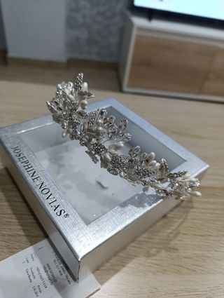 Tiara novia
