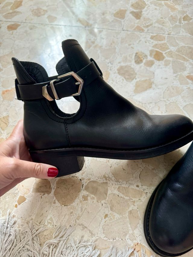 Botines piel moteros negro