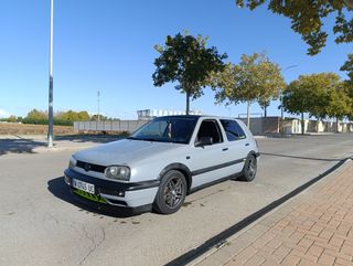 Volkswagen Golf 1996
