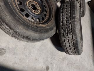 Llantas Volvo con neumático 195R15C
