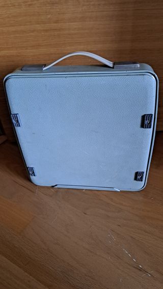 Máquina de escribir hermes baby