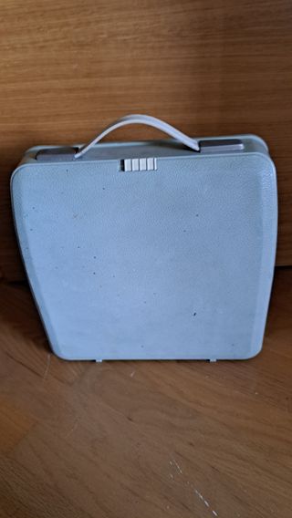 Máquina de escribir hermes baby