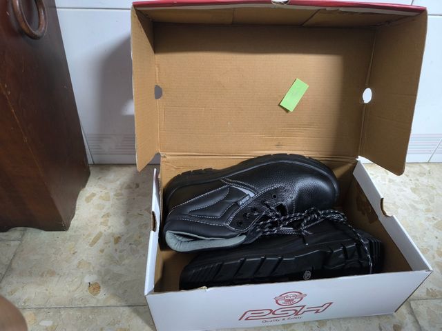 Botas de seguridad talla 44