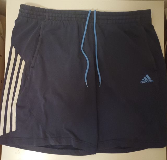 Pantalón corto deporte ADIDAS talla L