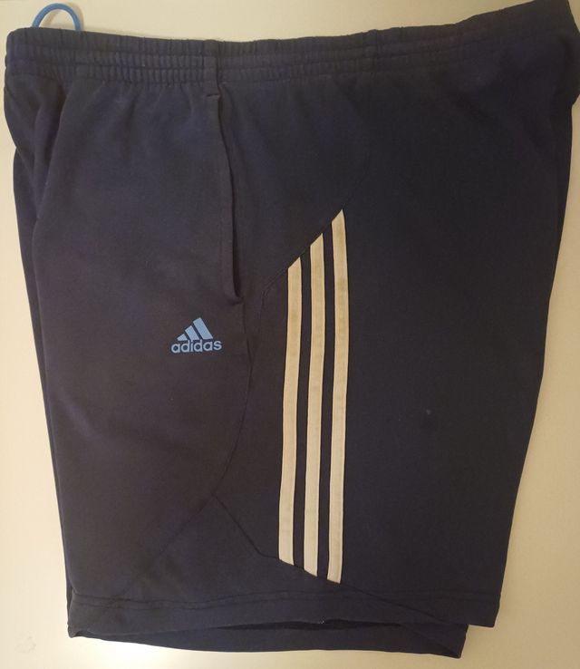 Pantalón corto deporte ADIDAS talla L