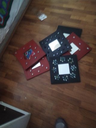 Seis cuadros con espejo de Ikea en 10€