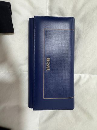 Cartera de piel